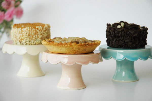 Mini Cakes displayed on Homemade Cupcake Stands