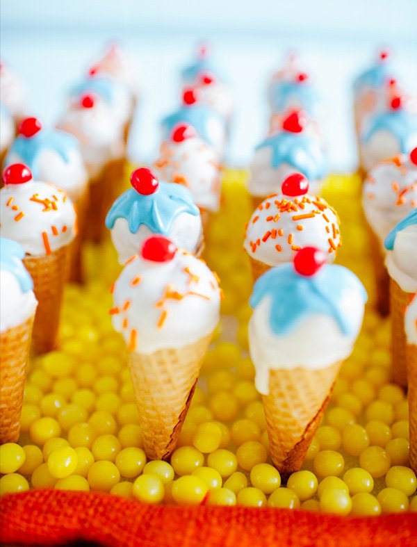 ice cream cone cake pops