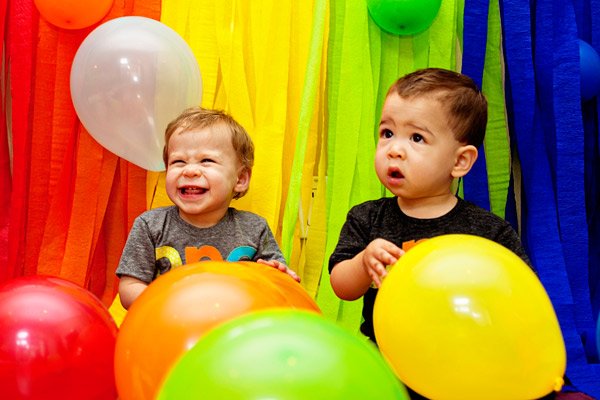 Birthday Photography Tips from Jen CYK - Kids Milestone Moments