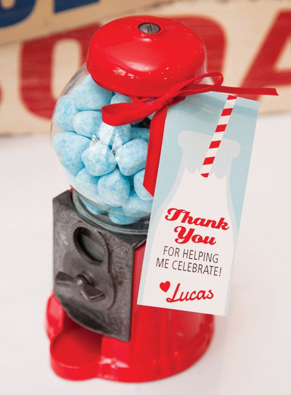 bubble gum machine party favor