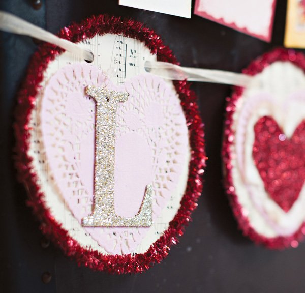 love valentine banner