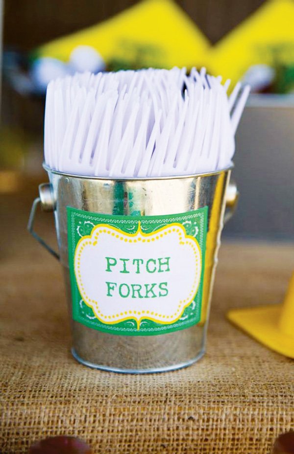 pitch forks