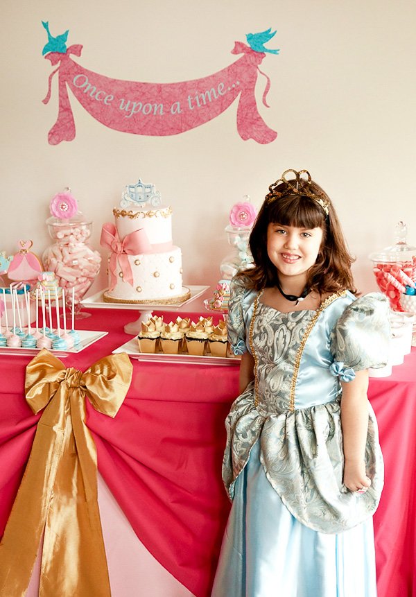 Princess dessert table