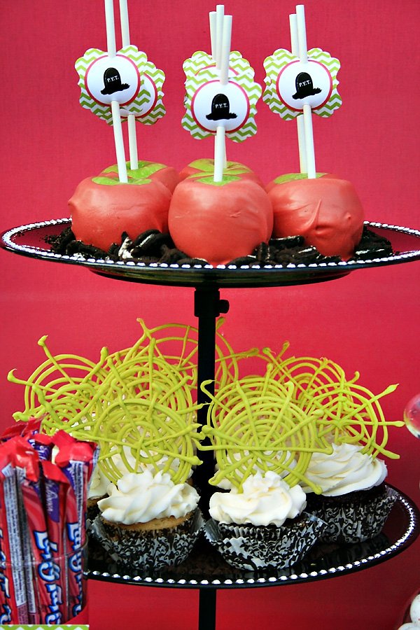 Spiderweb Cupcake Toppers