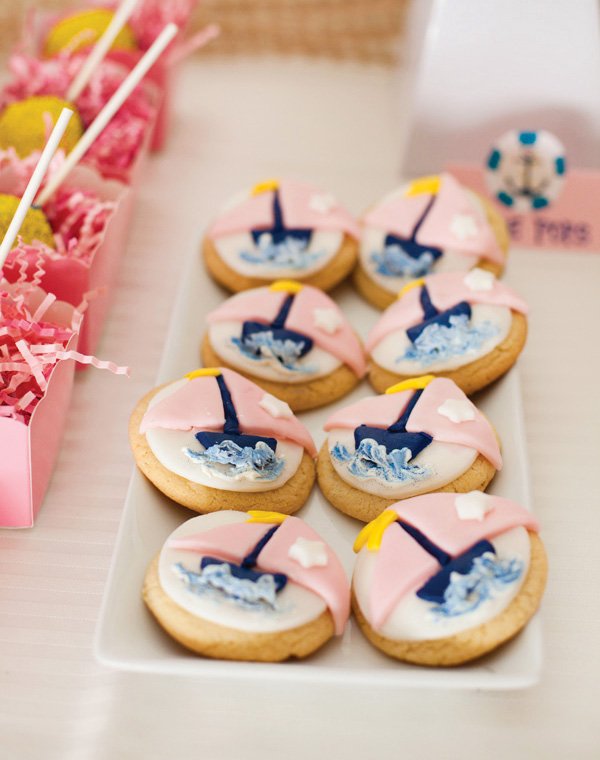 pink sailboat cookies