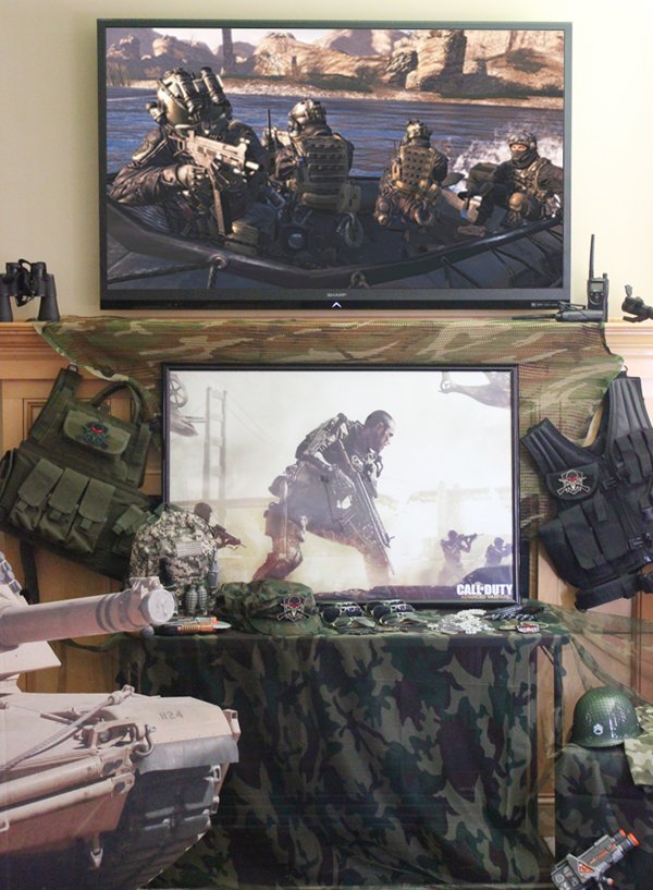 army-party-dress-up-table