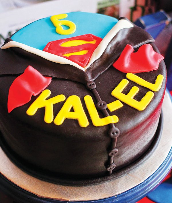 superman shirt birthday cake