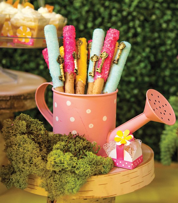 watering can dessert ideas