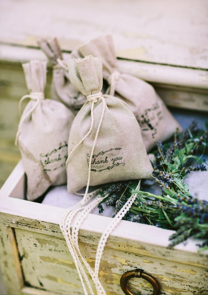 rustic lavender wedding ideas