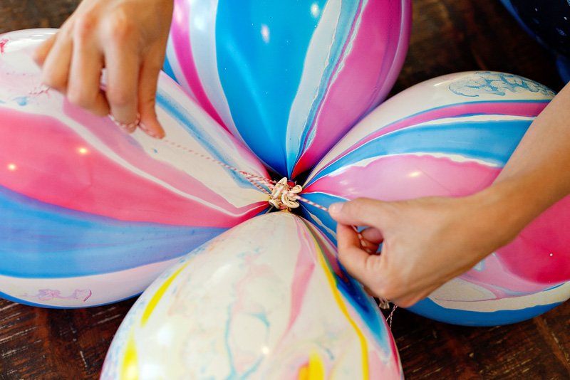 DIY Tutorial Giant Marble Balloon Flowers for Mom // Hostess with the