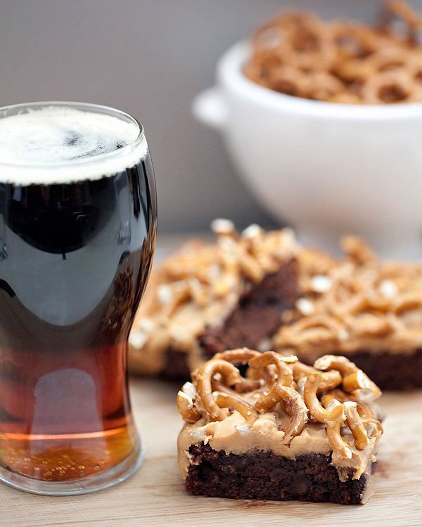Brownie Pretzel Bars