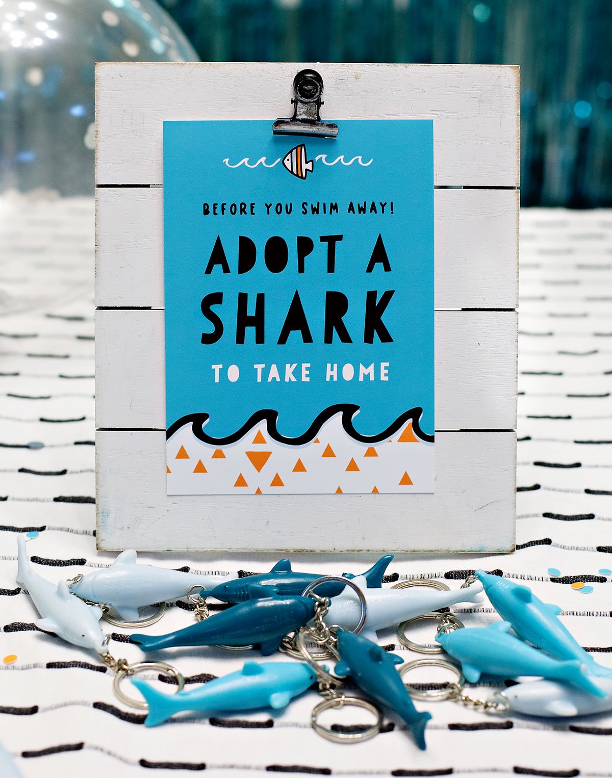 shark party favor sign