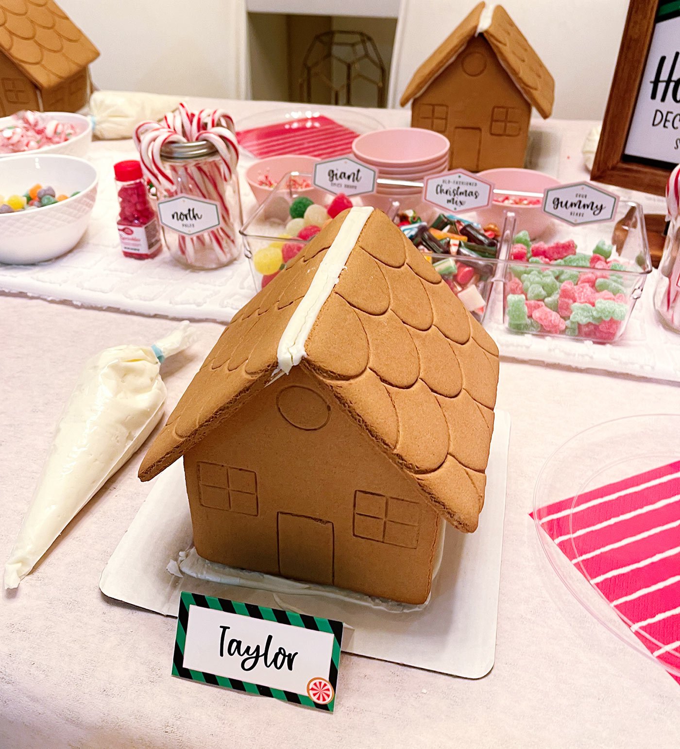 gingerbread house decorating party place setting