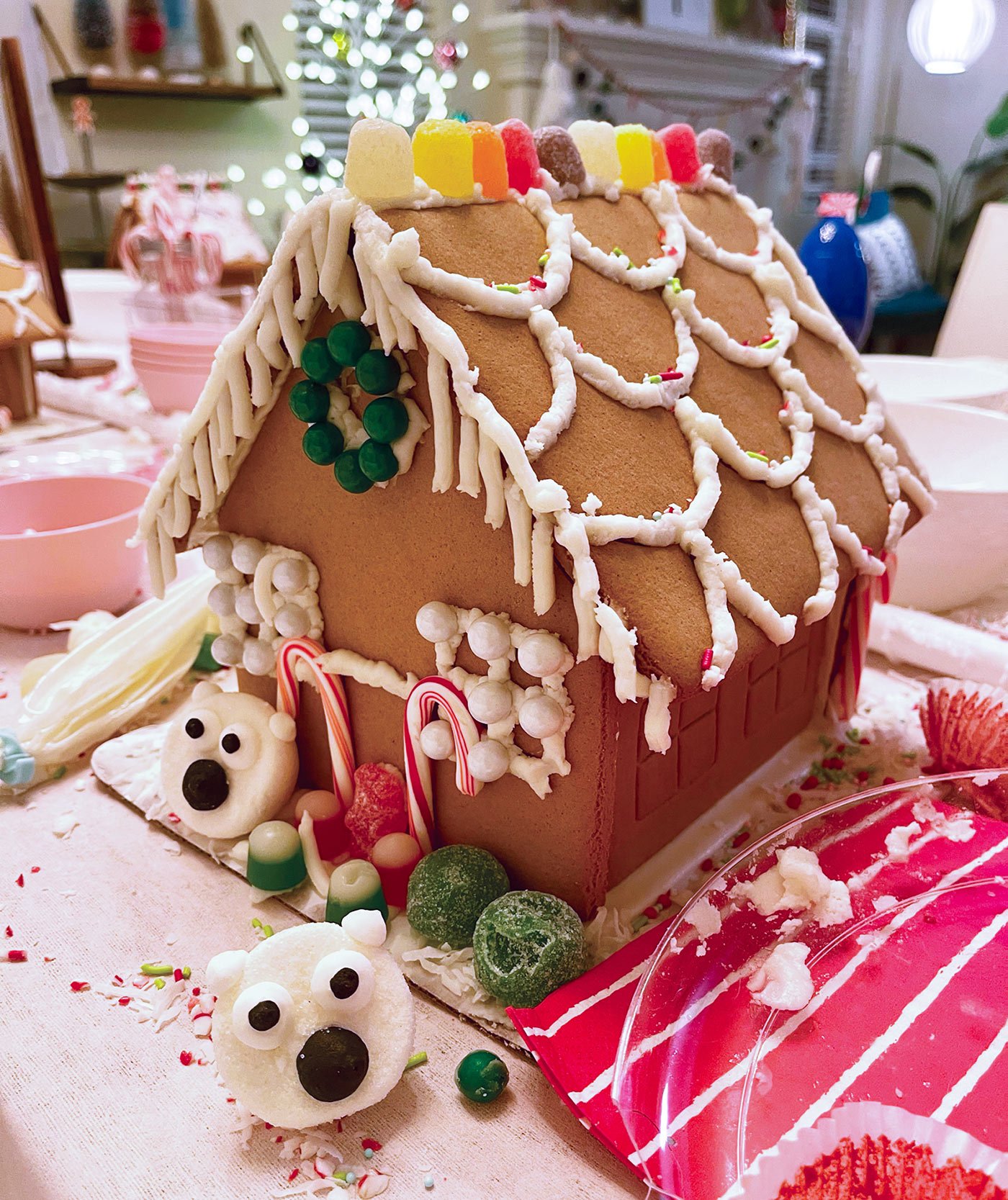 kids gingerbread house decorated